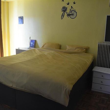 Spacious Apartment With Balconies, Ac, King Bed, Near Dt And Transports Athènes Extérieur photo
