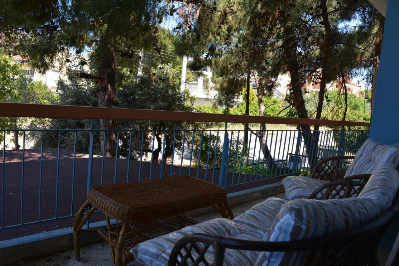Spacious Apartment With Balconies, Ac, King Bed, Near Dt And Transports Athènes Extérieur photo