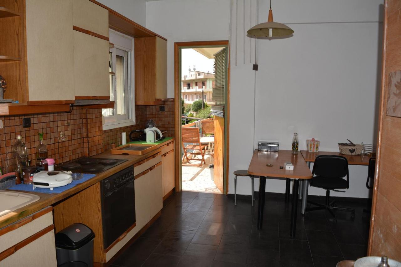 Spacious Apartment With Balconies, Ac, King Bed, Near Dt And Transports Athènes Extérieur photo